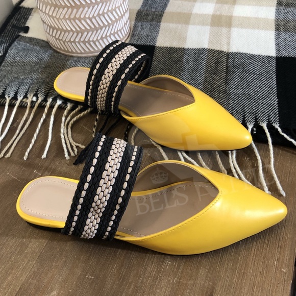 Last 1♥️Vegan Bright Yellow Pointed Mules - Picture 6 of 8